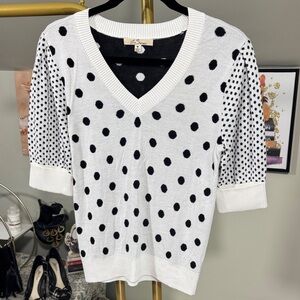 Le Sweater Womens White V-Neck Polka Dot Sweater